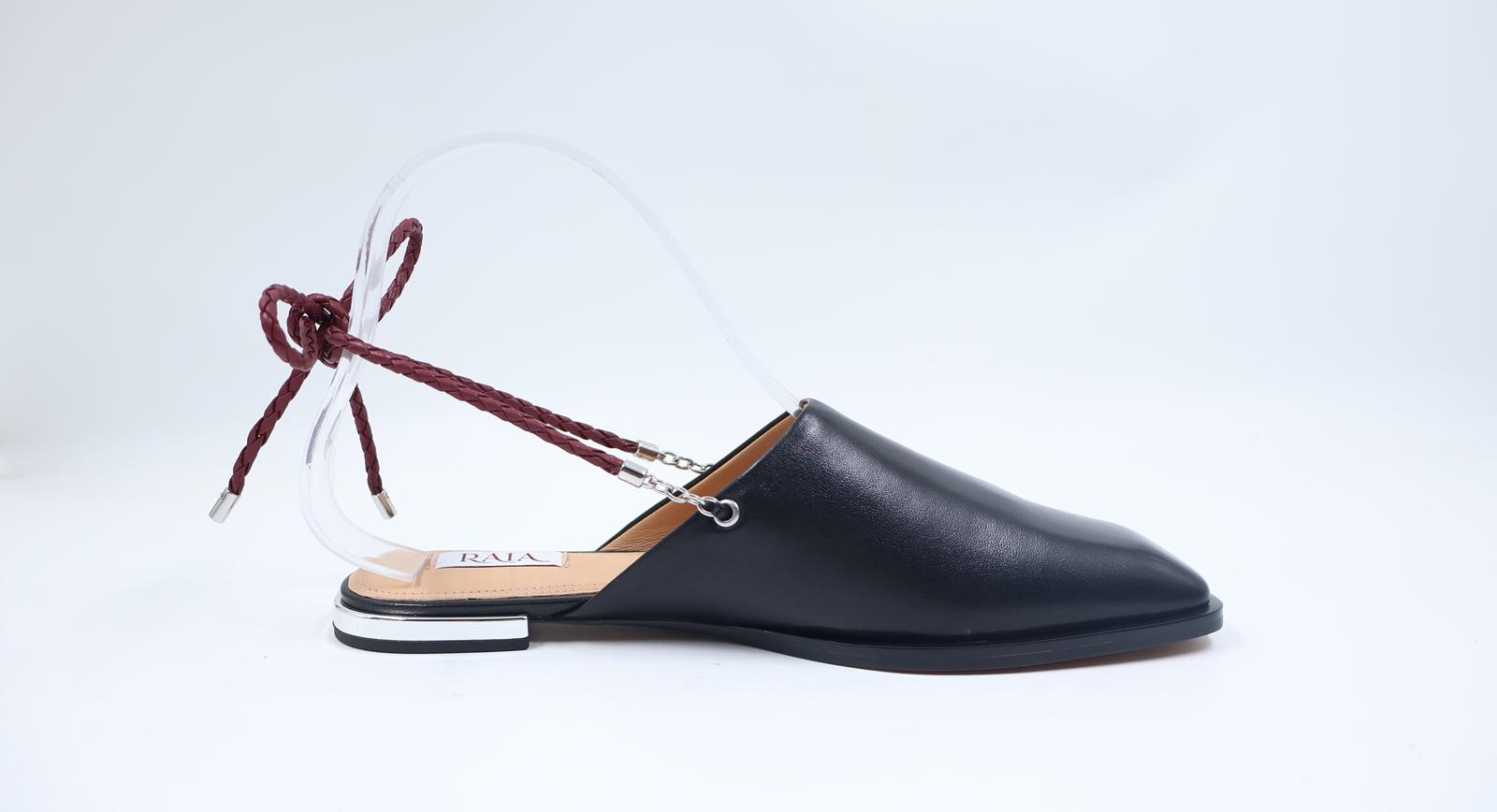 Vetra — Black Leather Lace-Back Flat